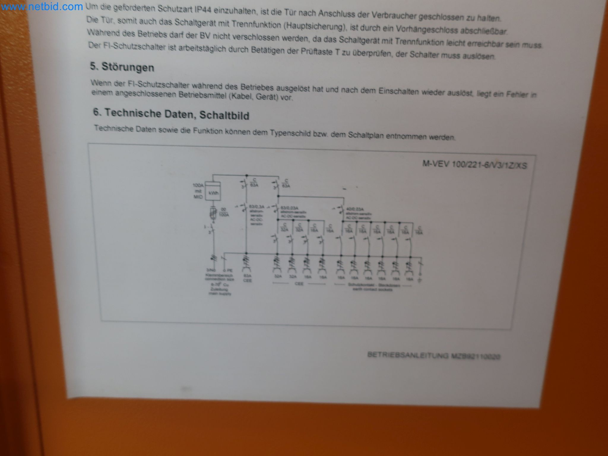 Magazinbestände, Rohöl-/Gas-Öl-/Einsatzpumpen sowie Betriebsausstattung einer Raffinerie-4