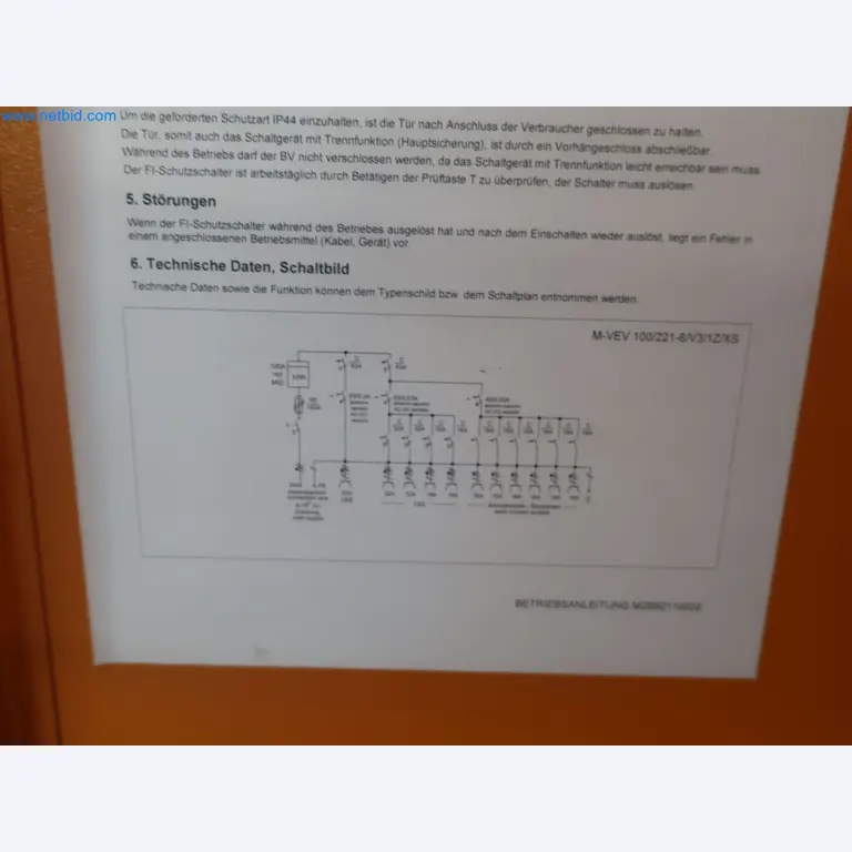 Magazinbestände, Rohöl-/Gas-Öl-/Einsatzpumpen sowie Betriebsausstattung einer Raffinerie-4