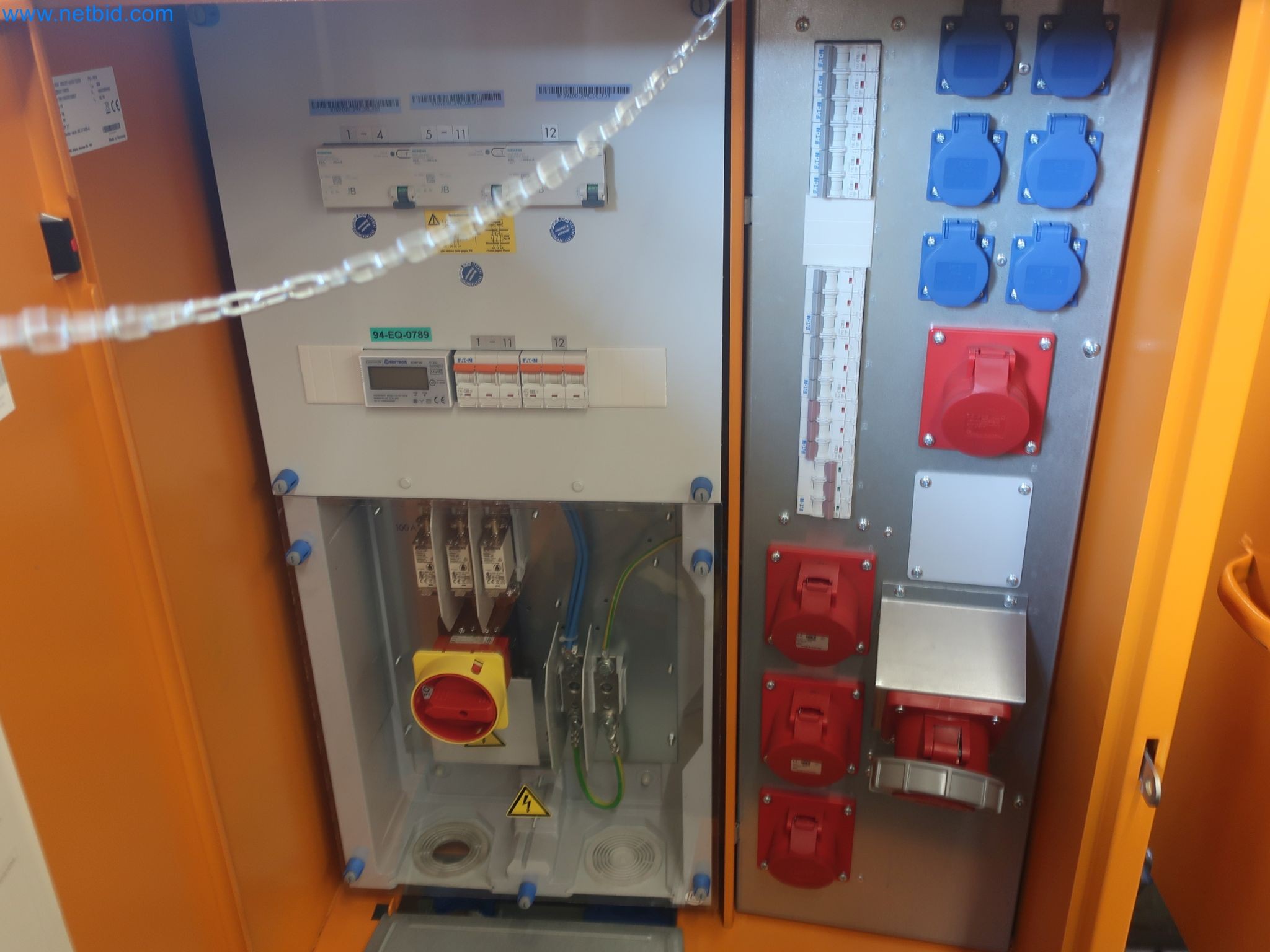 Magazinbestände, Rohöl-/Gas-Öl-/Einsatzpumpen sowie Betriebsausstattung einer Raffinerie-5