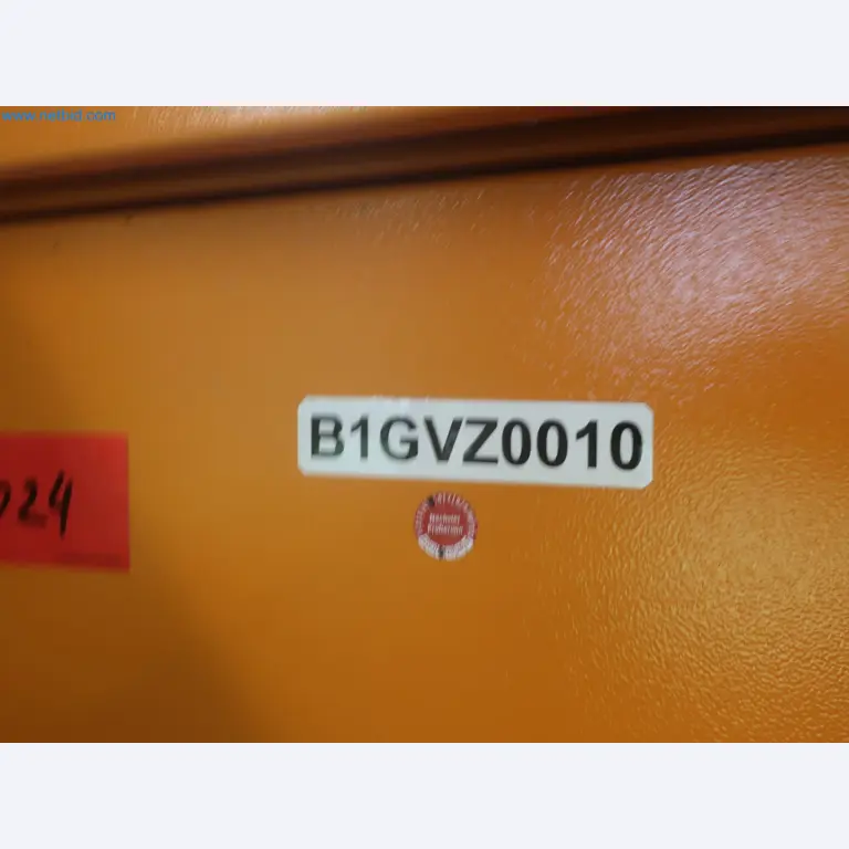 Magazinbestände, Rohöl-/Gas-Öl-/Einsatzpumpen sowie Betriebsausstattung einer Raffinerie-2