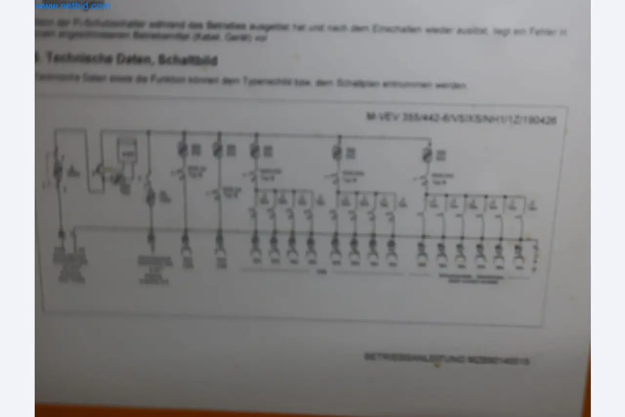 Magazinbestände, Rohöl-/Gas-Öl-/Einsatzpumpen sowie Betriebsausstattung einer Raffinerie-5