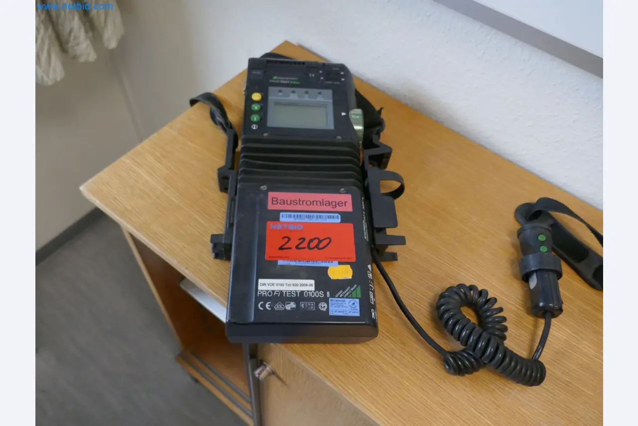 Magazinbestände, Rohöl-/Gas-Öl-/Einsatzpumpen sowie Betriebsausstattung einer Raffinerie-4