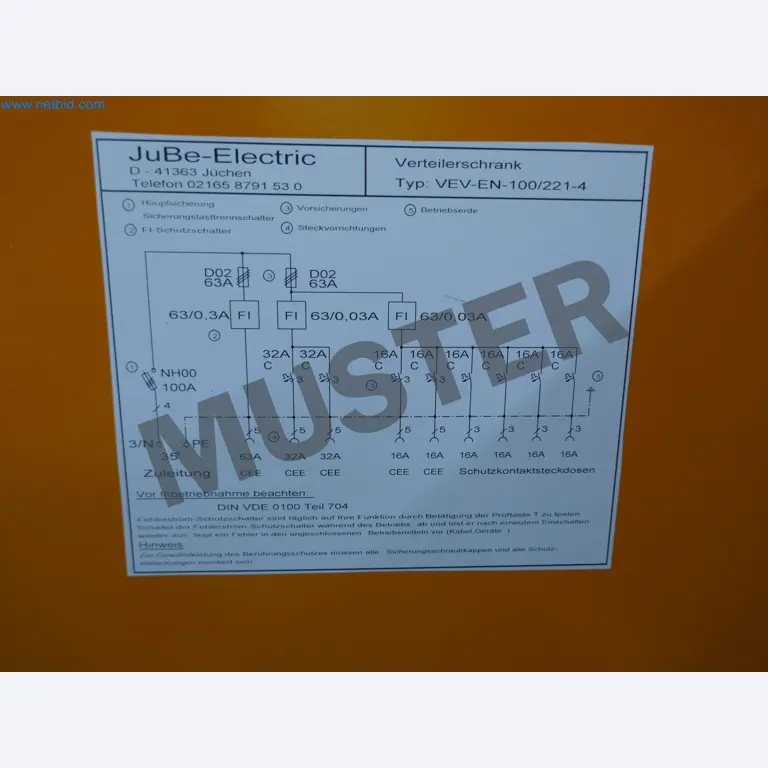 Magazinbestände, Rohöl-/Gas-Öl-/Einsatzpumpen sowie Betriebsausstattung einer Raffinerie-11