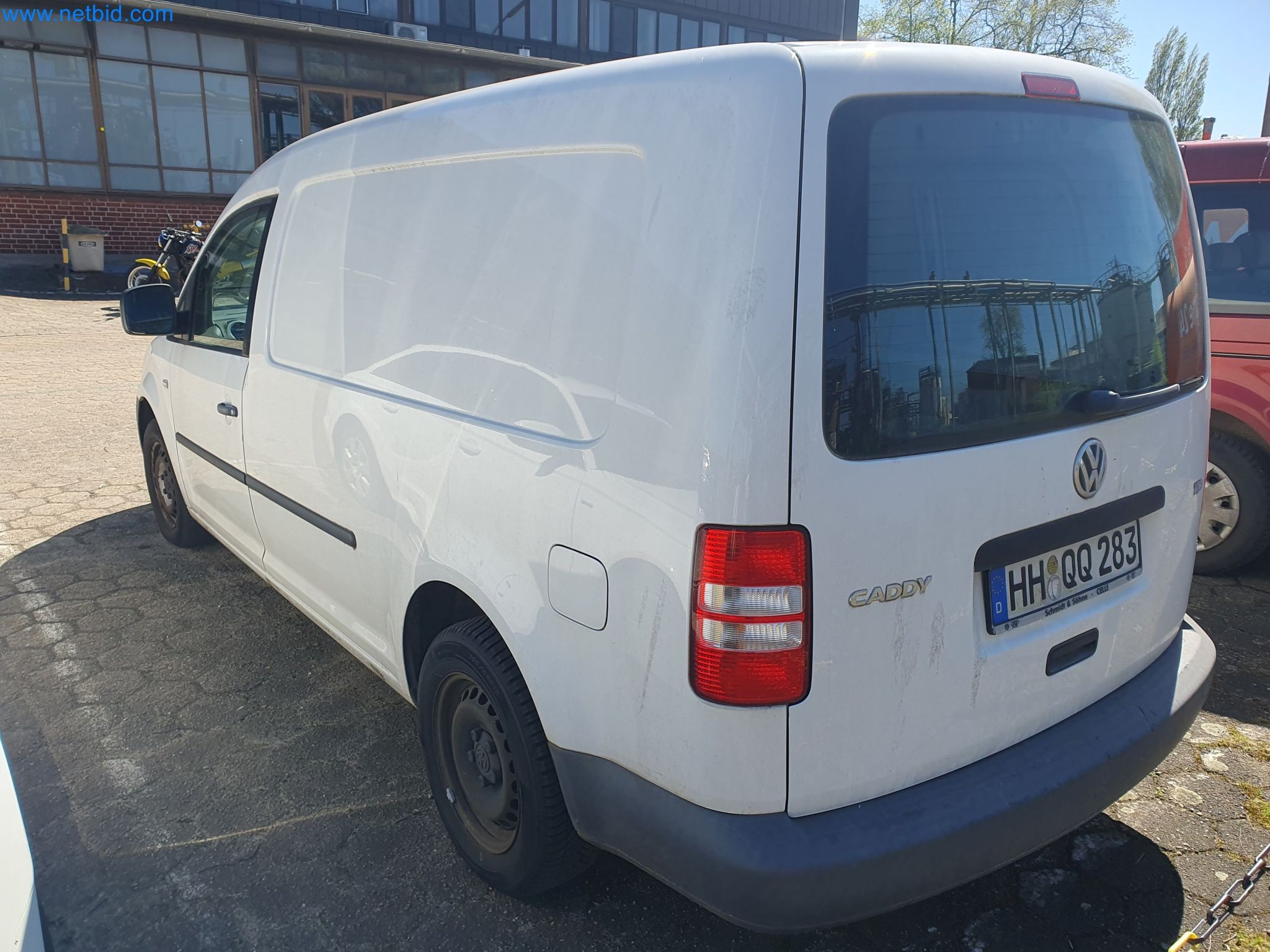 zásoby v zásobnících, čerpadla na ropu/plyn/ropu a provozní zařízení rafinerie-4