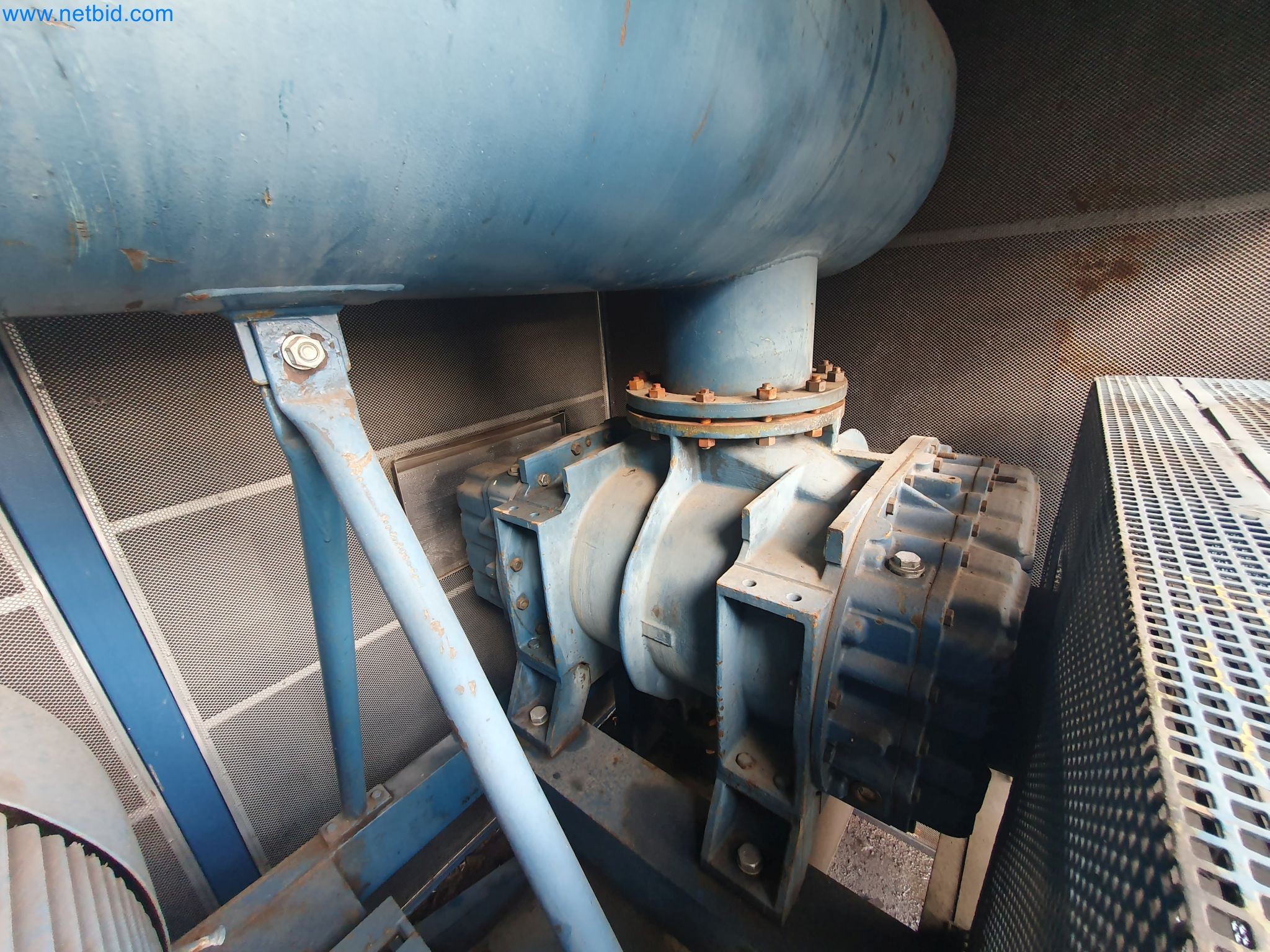Magazine stocks, crude oil/gas/oil pumps and operating equipment of a refinery-1