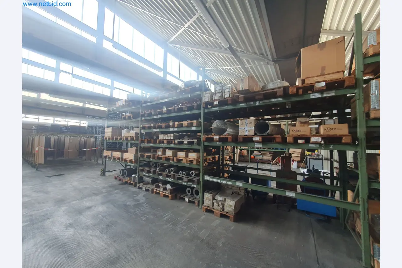 Magazine stocks, crude oil/gas/oil pumps and operating equipment of a refinery-13