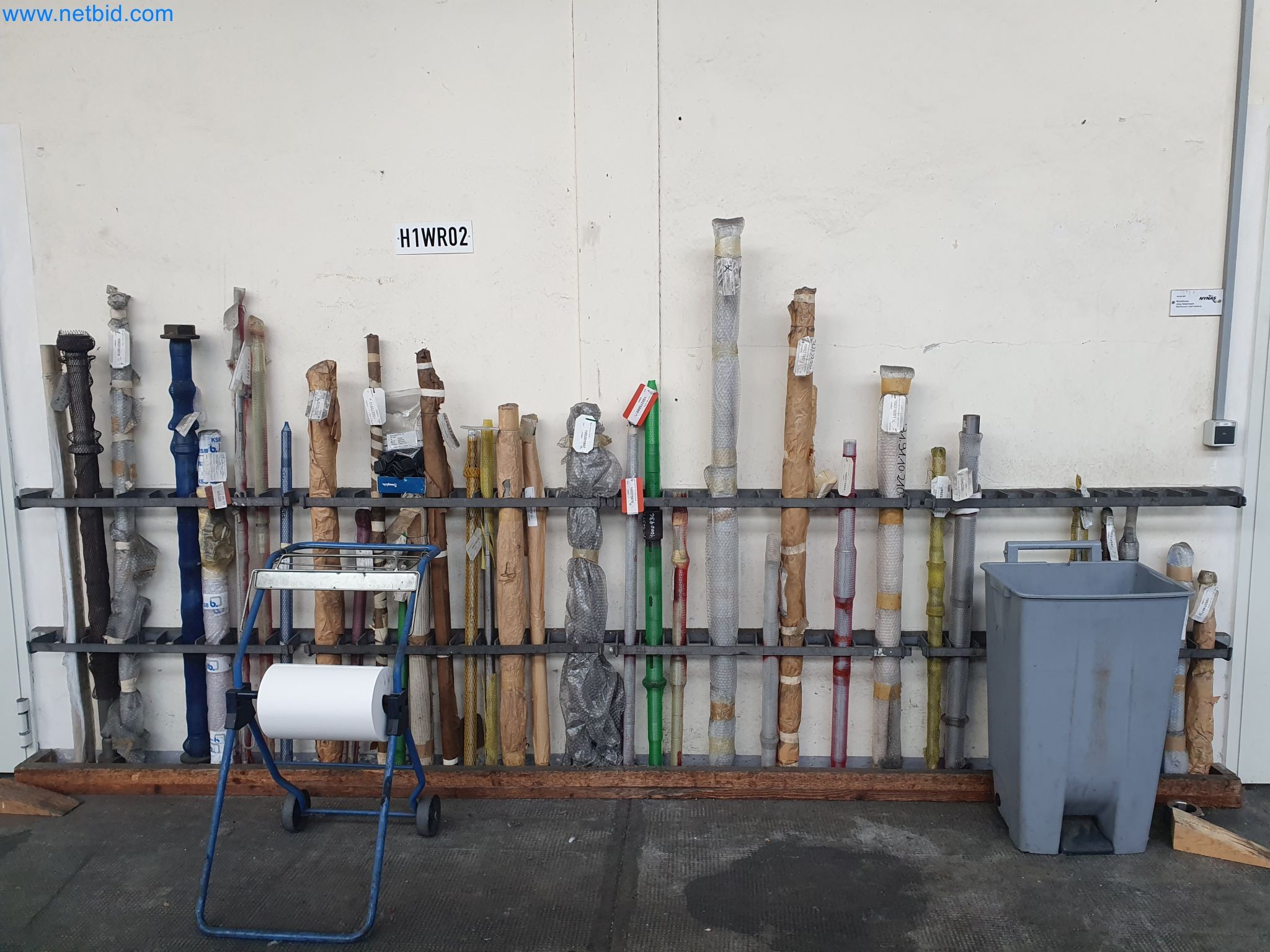 Magazine stocks, crude oil/gas/oil pumps and operating equipment of a refinery-16