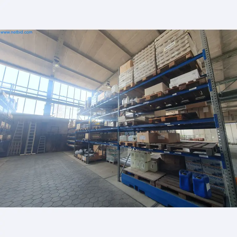 Magazine stocks, crude oil/gas/oil pumps and operating equipment of a refinery-22