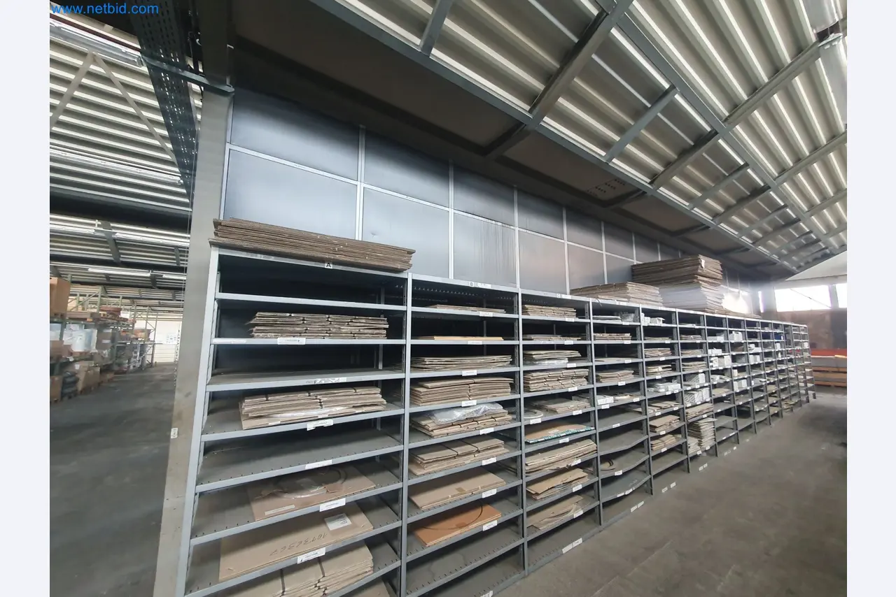 Magazine stocks, crude oil/gas/oil pumps and operating equipment of a refinery-24