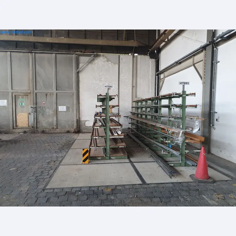 Magazine stocks, crude oil/gas/oil pumps and operating equipment of a refinery-7
