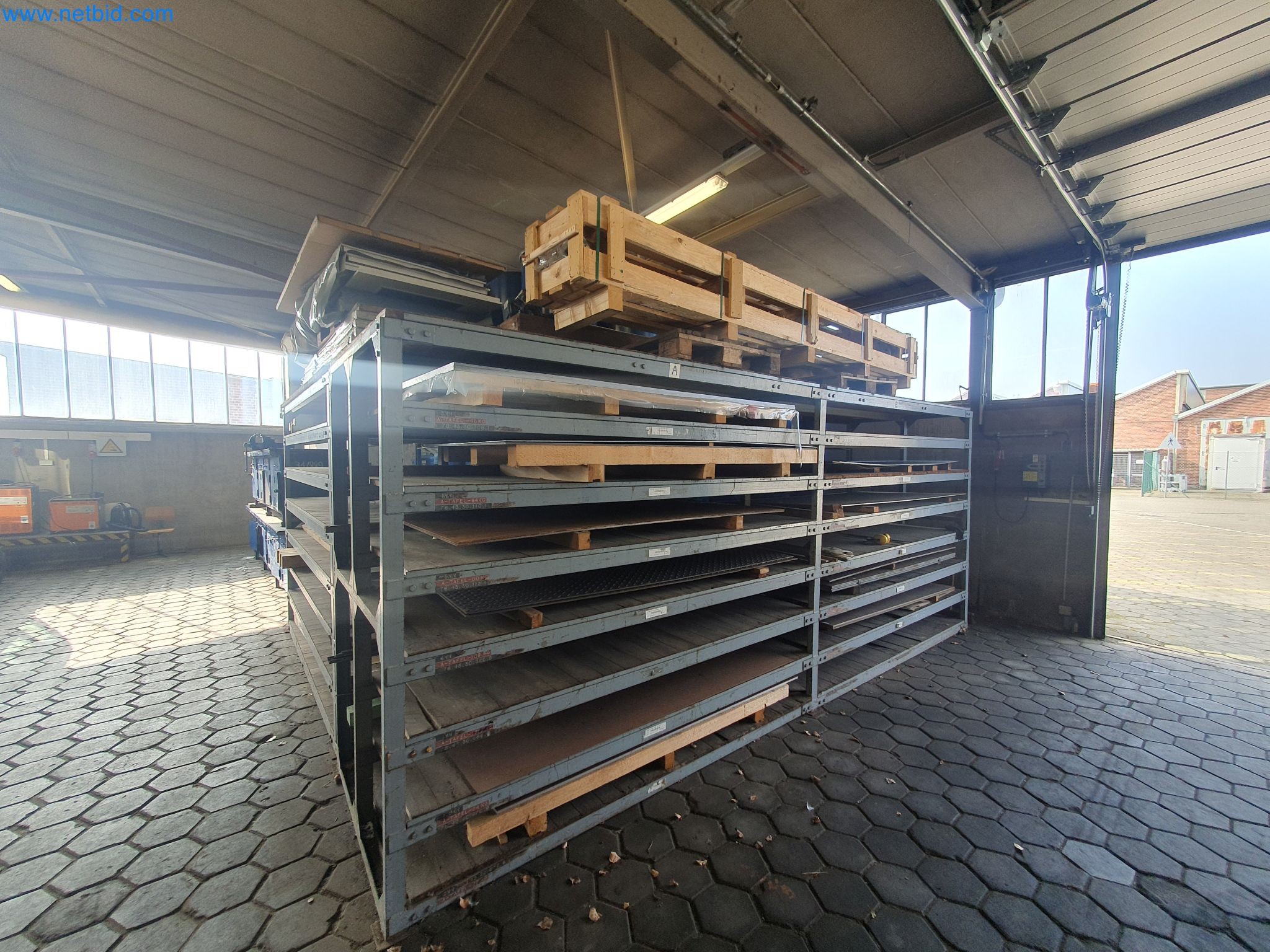 Magazine stocks, crude oil/gas/oil pumps and operating equipment of a refinery-10