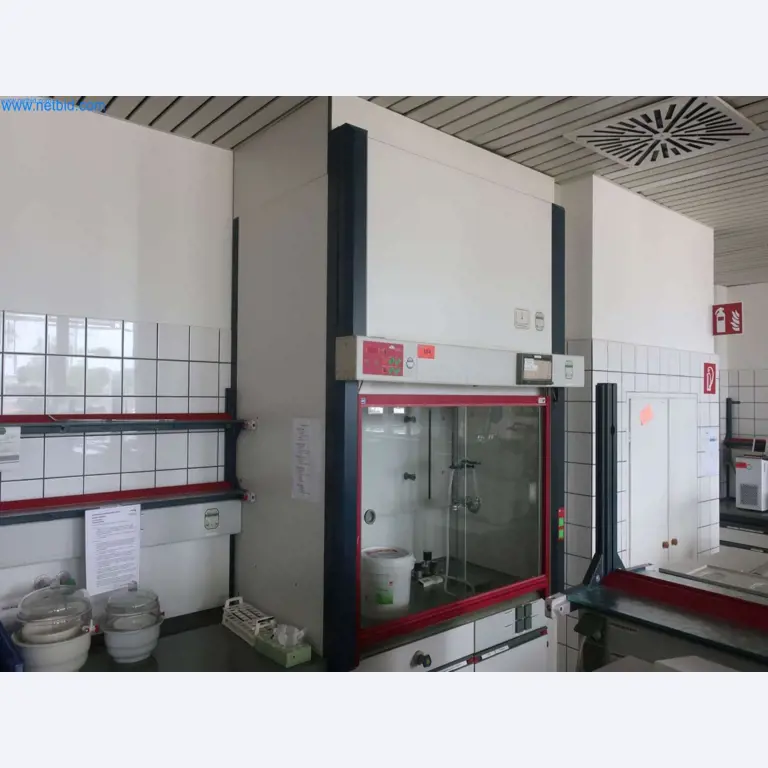 Zakłady produkcji i magazynowania mineralnych produktów olejowych, jak również surowców i produktów gotowych do produkcji smarów.-10