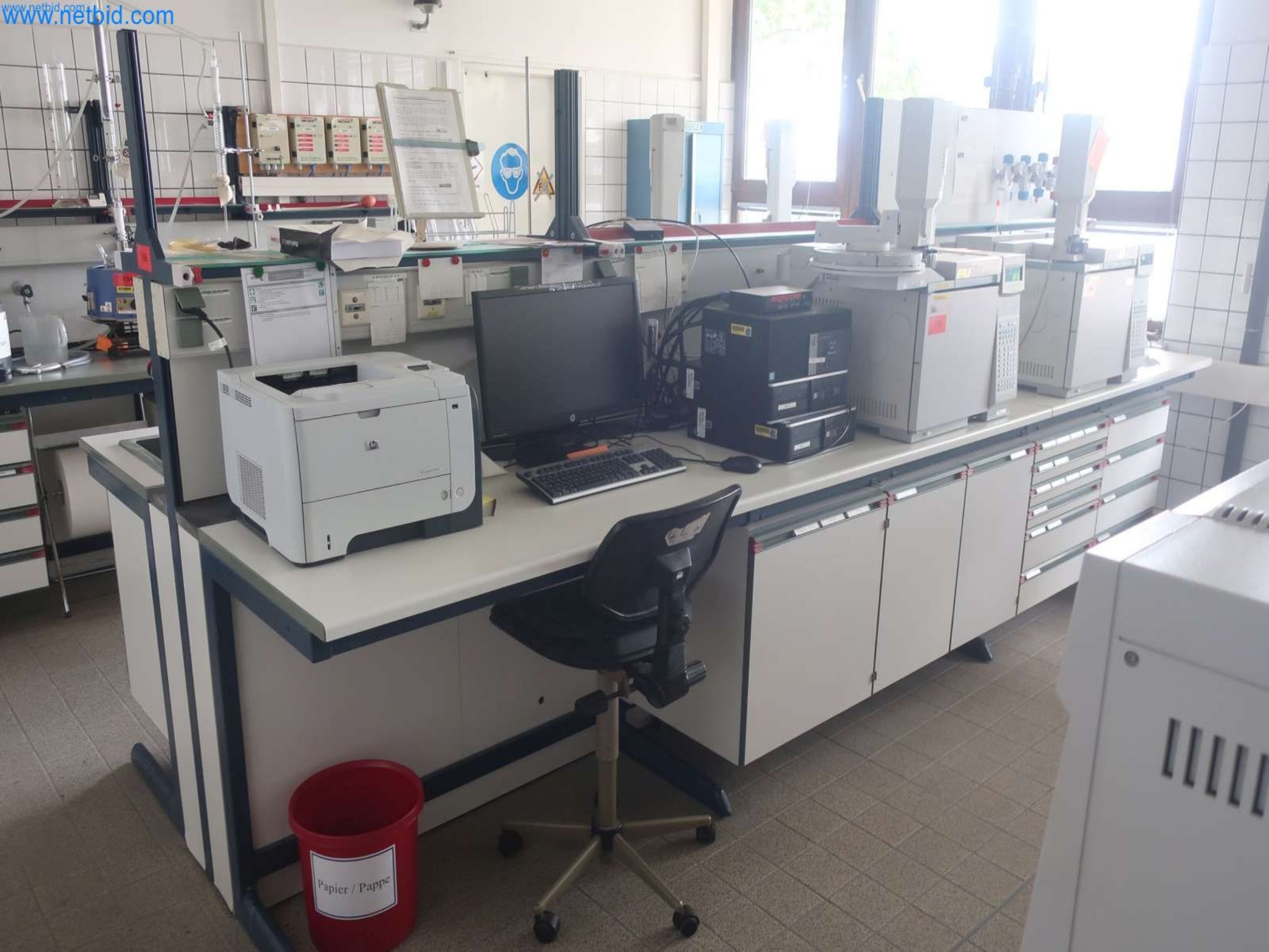 Plants for the production and storage of mineral oil products as well as input and finished products for the production of lubricants-12