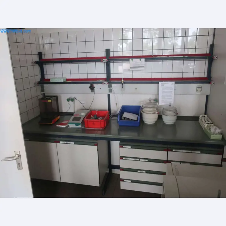 Zakłady produkcji i magazynowania mineralnych produktów olejowych, jak również surowców i produktów gotowych do produkcji smarów.-14