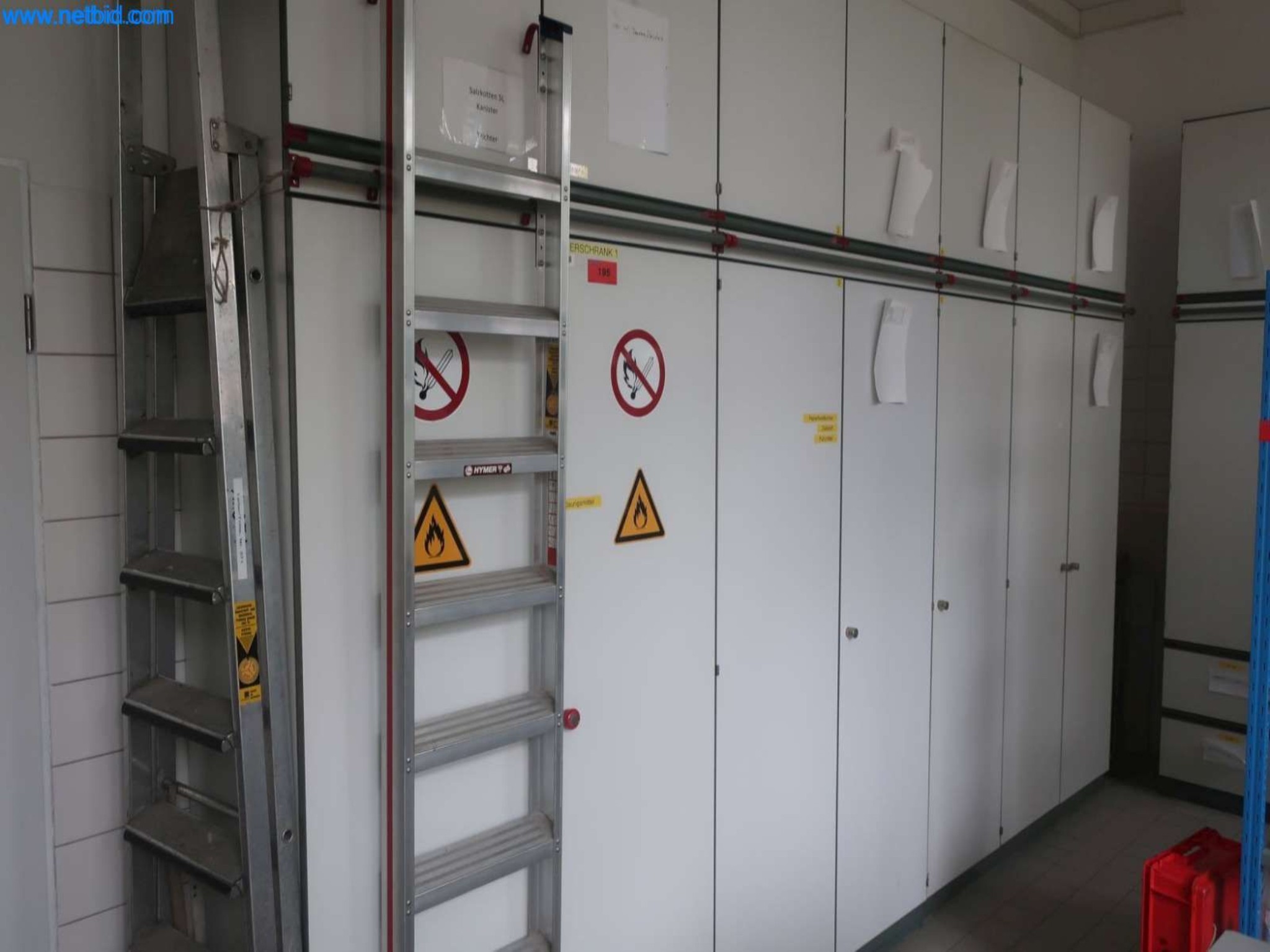 Plants for the production and storage of mineral oil products as well as input and finished products for the production of lubricants-18