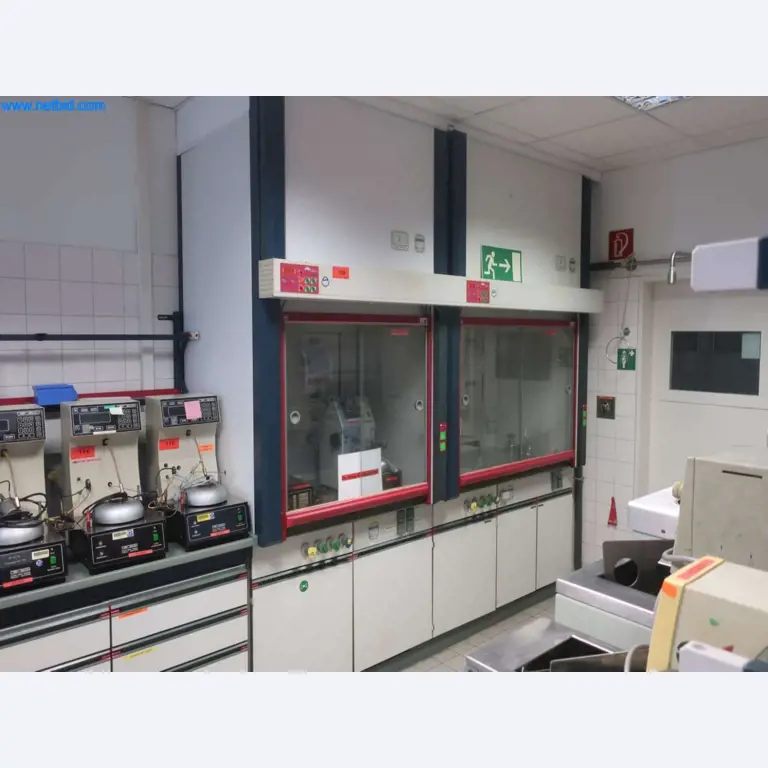 Zakłady produkcji i magazynowania mineralnych produktów olejowych, jak również surowców i produktów gotowych do produkcji smarów.-7