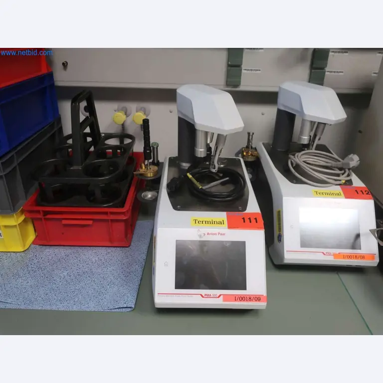 Zakłady produkcji i magazynowania mineralnych produktów olejowych, jak również surowców i produktów gotowych do produkcji smarów.-16