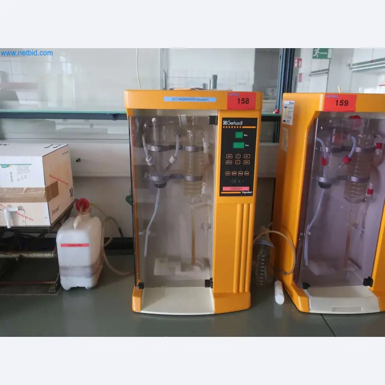 Zakłady produkcji i magazynowania mineralnych produktów olejowych, jak również surowców i produktów gotowych do produkcji smarów.-18