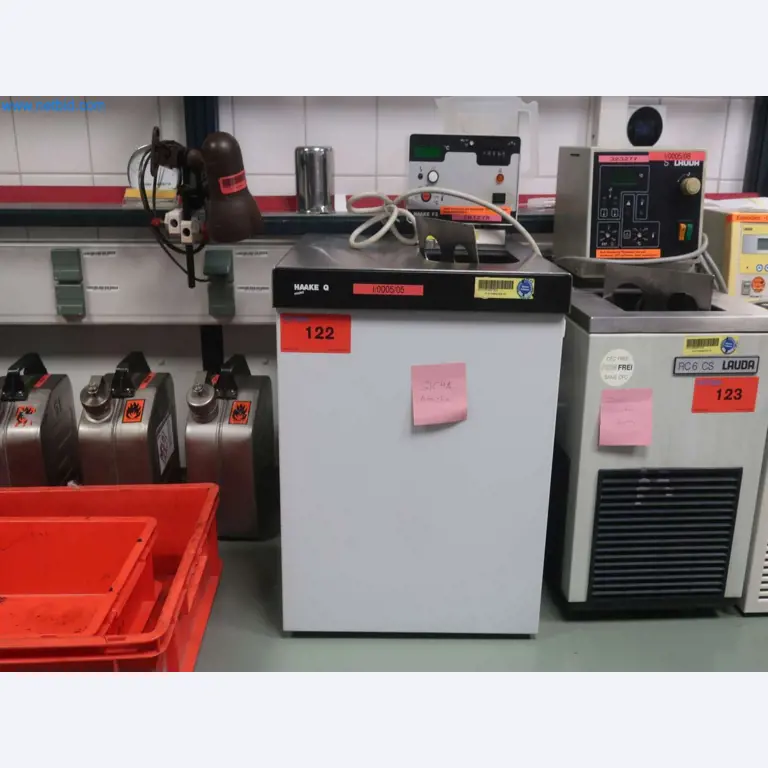 Zakłady produkcji i magazynowania mineralnych produktów olejowych, jak również surowców i produktów gotowych do produkcji smarów.-6