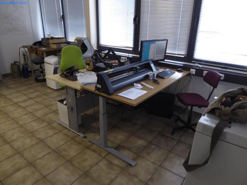 BGA, Maschinen, Warenvorräte und Büroinventar aus dem Bereich Modellbau-1