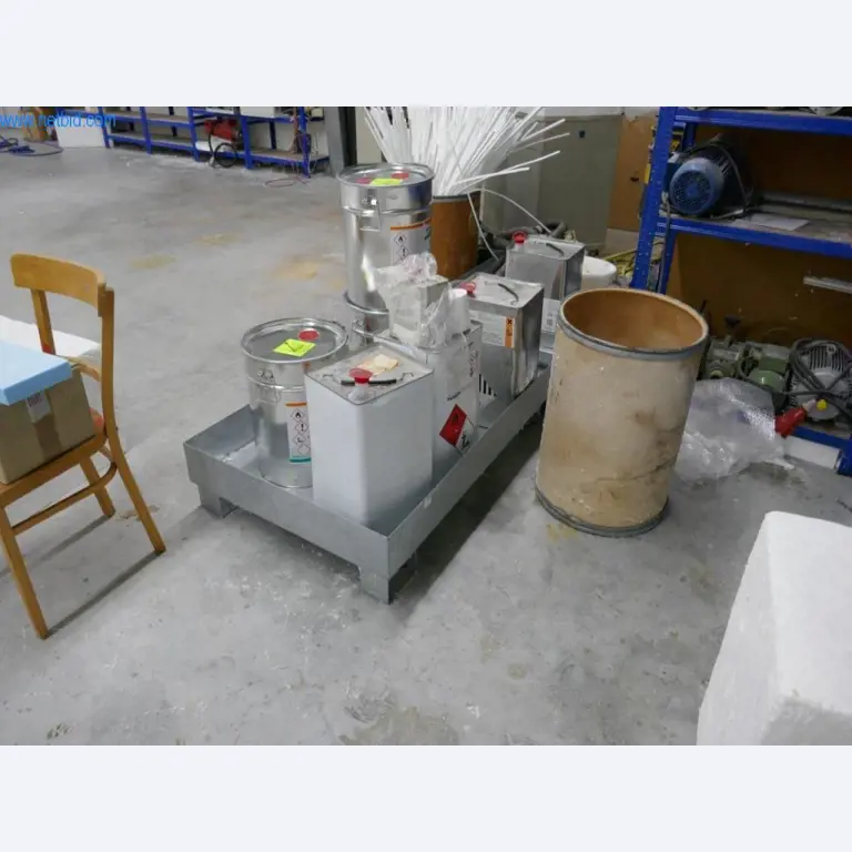 BGA, Maschinen, Warenvorräte und Büroinventar aus dem Bereich Modellbau-2