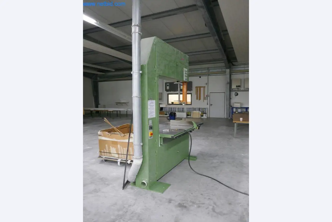 BGA, maszyny, zapasy i zapasy biurowe z sektora modelarskiego-2