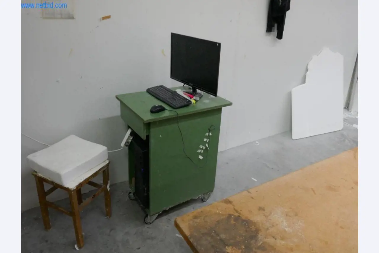 BGA, Maschinen, Warenvorräte und Büroinventar aus dem Bereich Modellbau-3