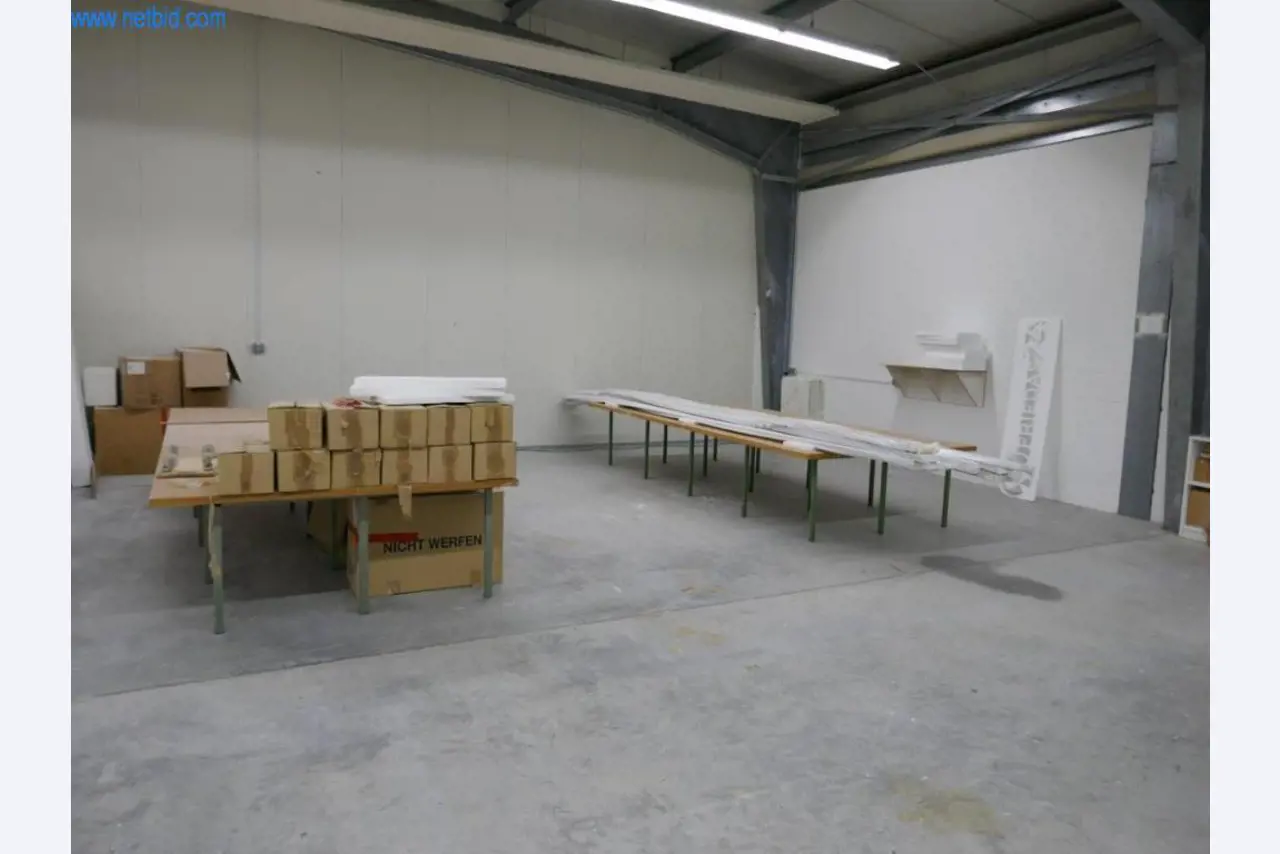 BGA, stroje, inventář a kancelářský inventář z modelářského sektoru-2