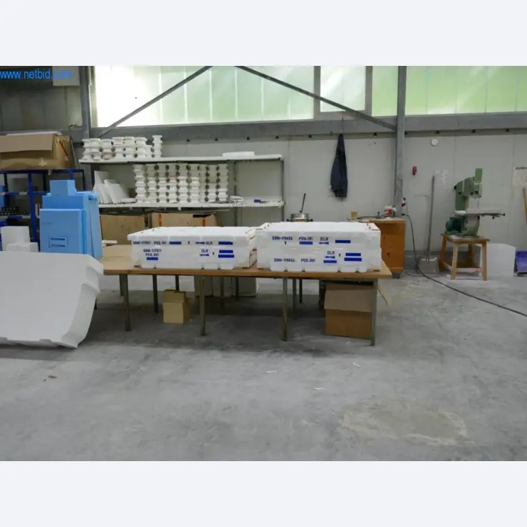 BGA, machines, inventaris en kantoorinventaris uit de modelbouwsector-2