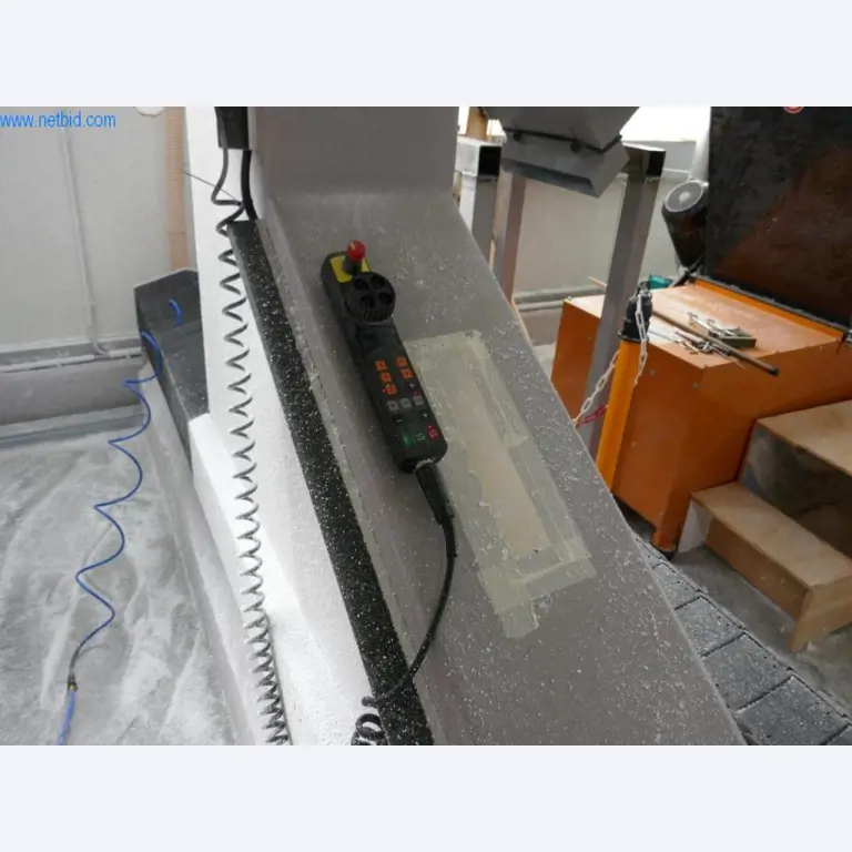 BGA, maszyny, zapasy i zapasy biurowe z sektora modelarskiego-4