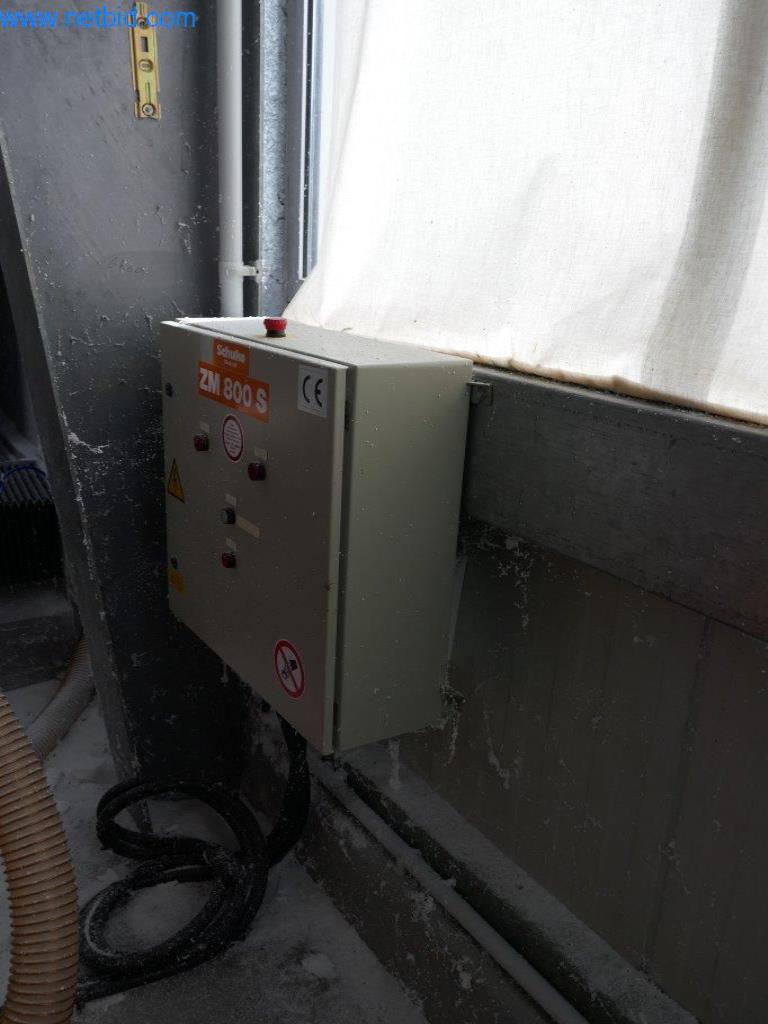 BGA, stroje, inventář a kancelářský inventář z modelářského sektoru-3