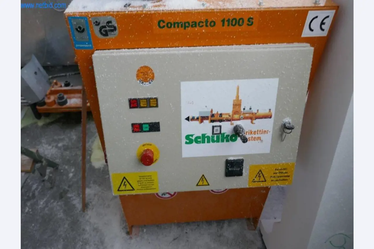 BGA, maszyny, zapasy i zapasy biurowe z sektora modelarskiego-3