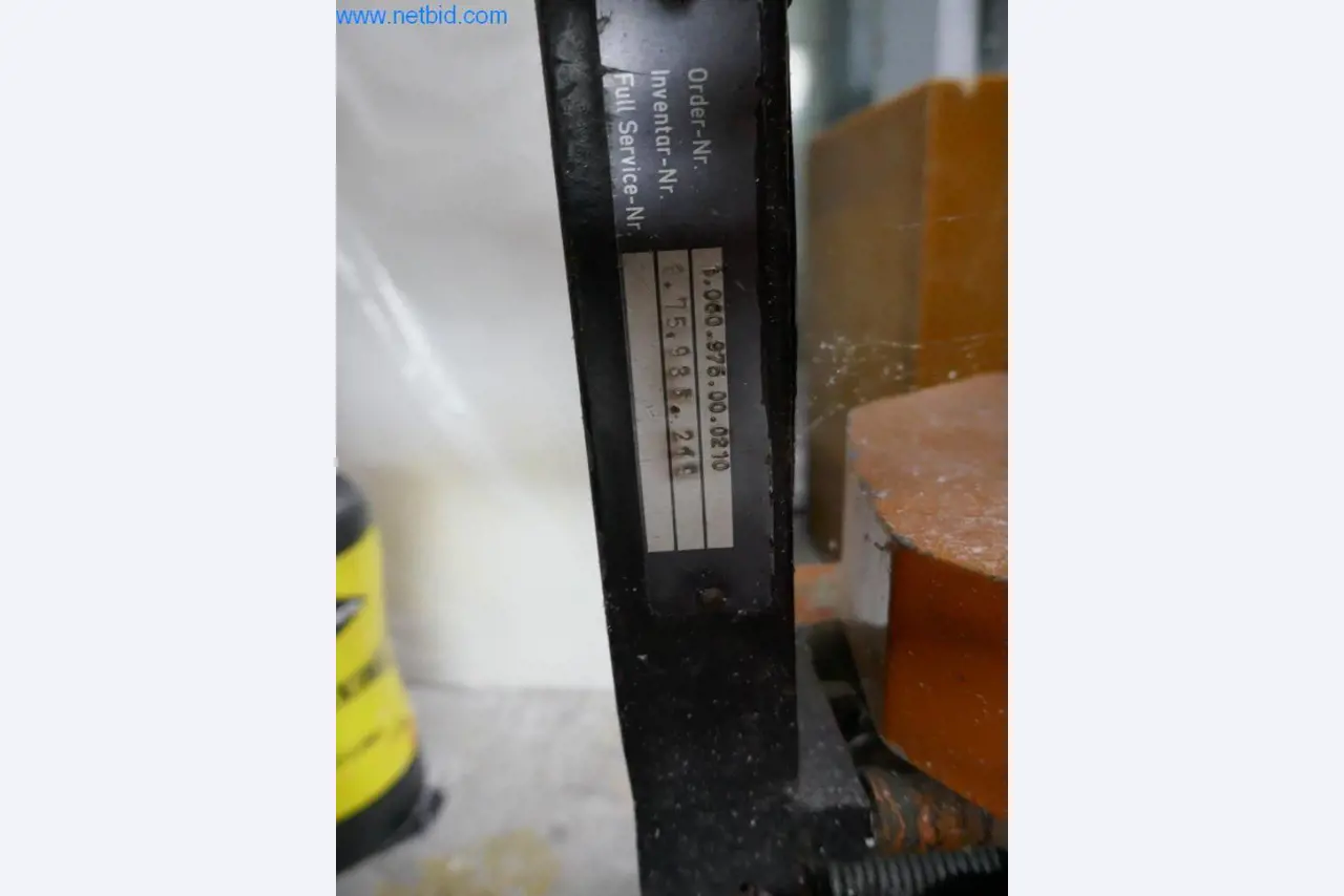 Operating and office equipment, machines, inventories and office inventory from the field of model making-3