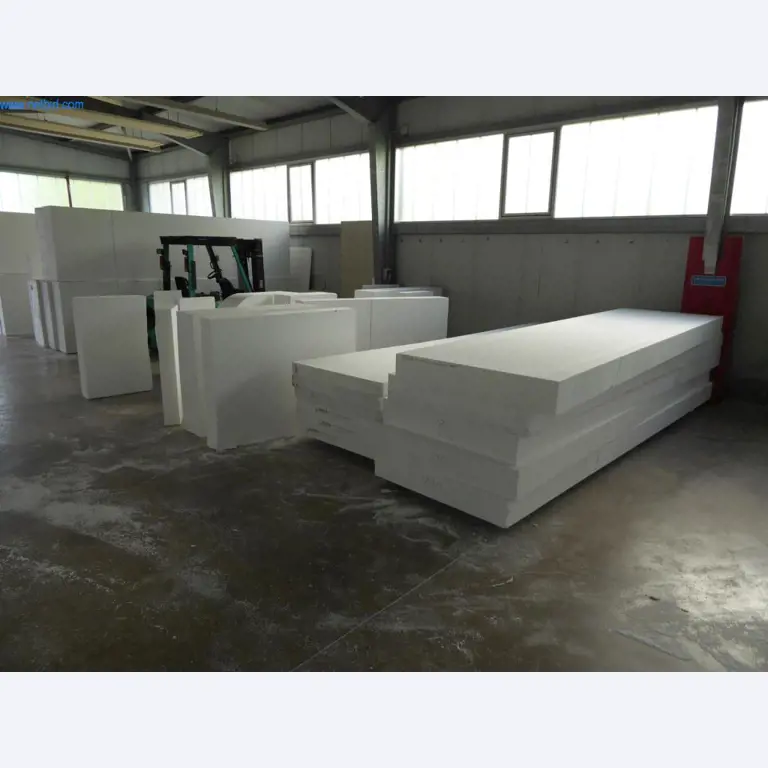 Operating and office equipment, machines, inventories and office inventory from the field of model making-2