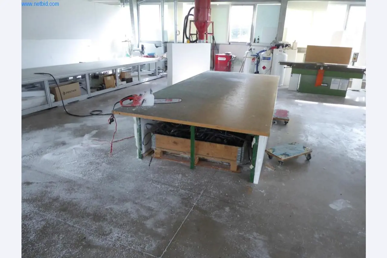 BGA, máquinas, inventarios y material de oficina del sector del modelismo-1