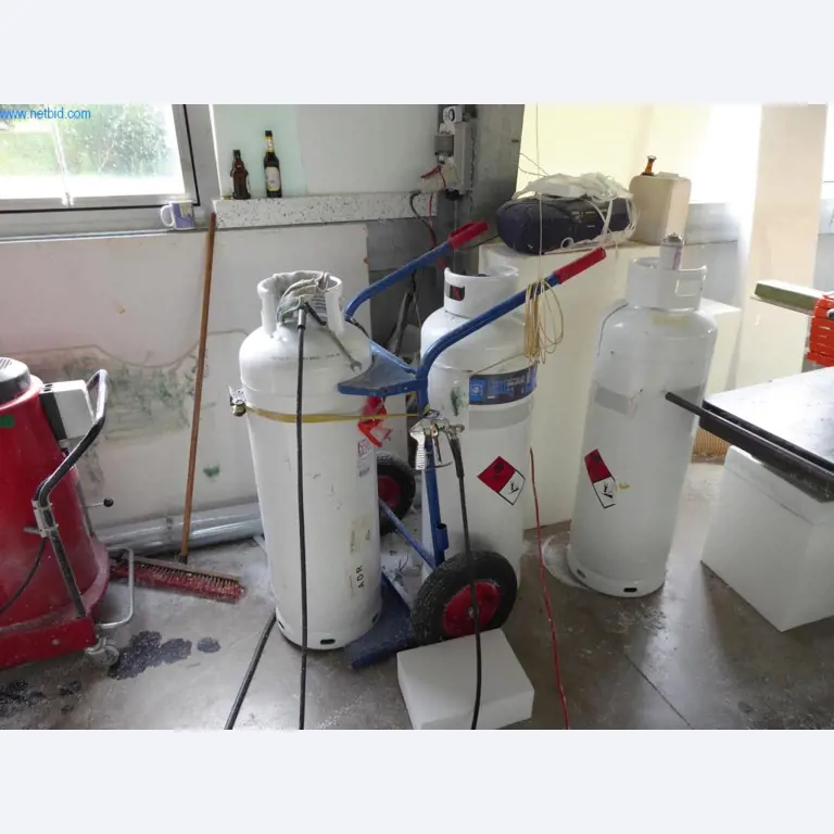 BGA, máquinas, inventarios y material de oficina del sector del modelismo-1