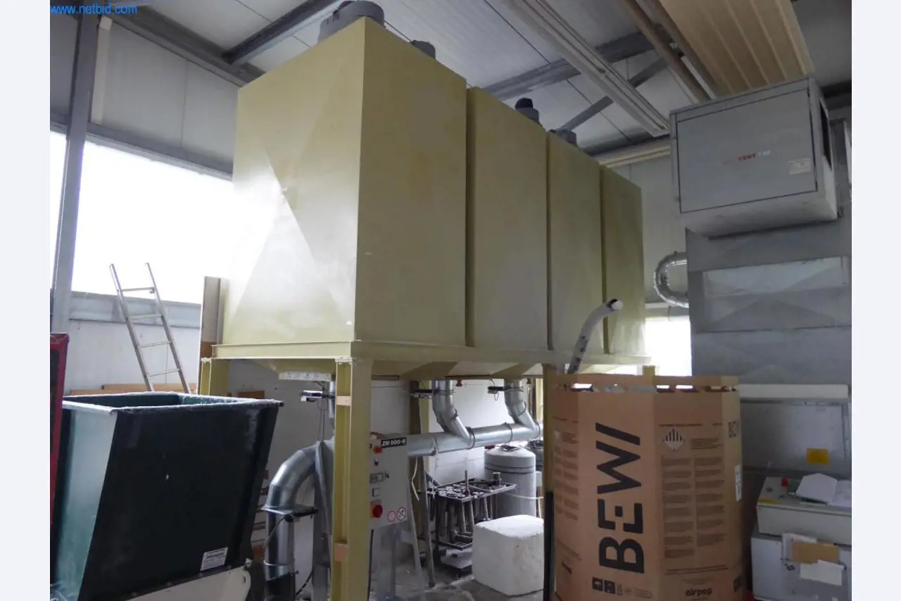 BGA, stroje, inventář a kancelářský inventář z modelářského sektoru-1