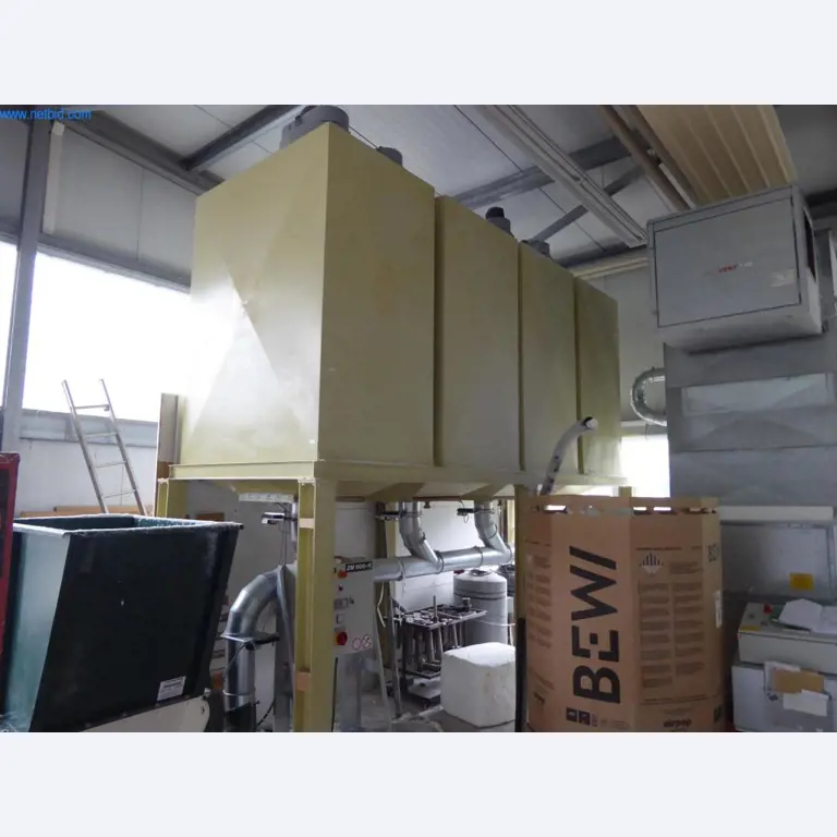 BGA, stroje, inventář a kancelářský inventář z modelářského sektoru-1