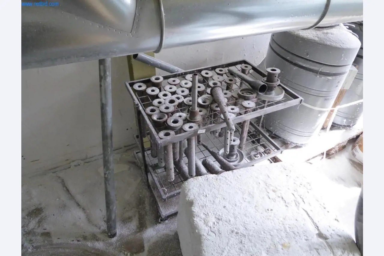 BGA, maszyny, zapasy i zapasy biurowe z sektora modelarskiego-1