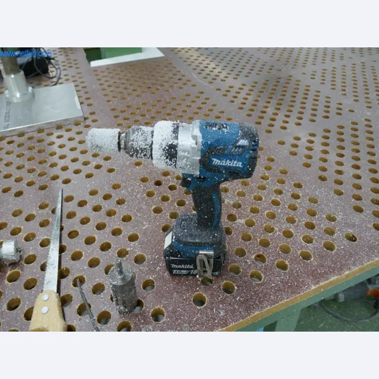 BGA, máquinas, inventarios y material de oficina del sector del modelismo-3