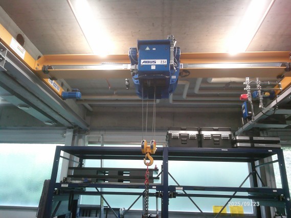 Machines and systems from the automotive supply industry-7