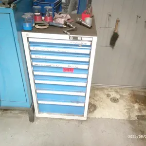 Teleskopschubladenschrank