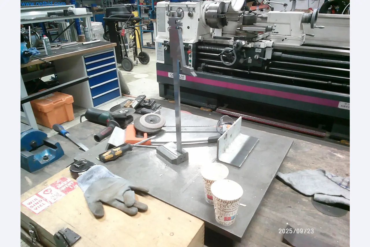 Maschinen und Anlagen aus der Automobilzuliefererindustrie-3