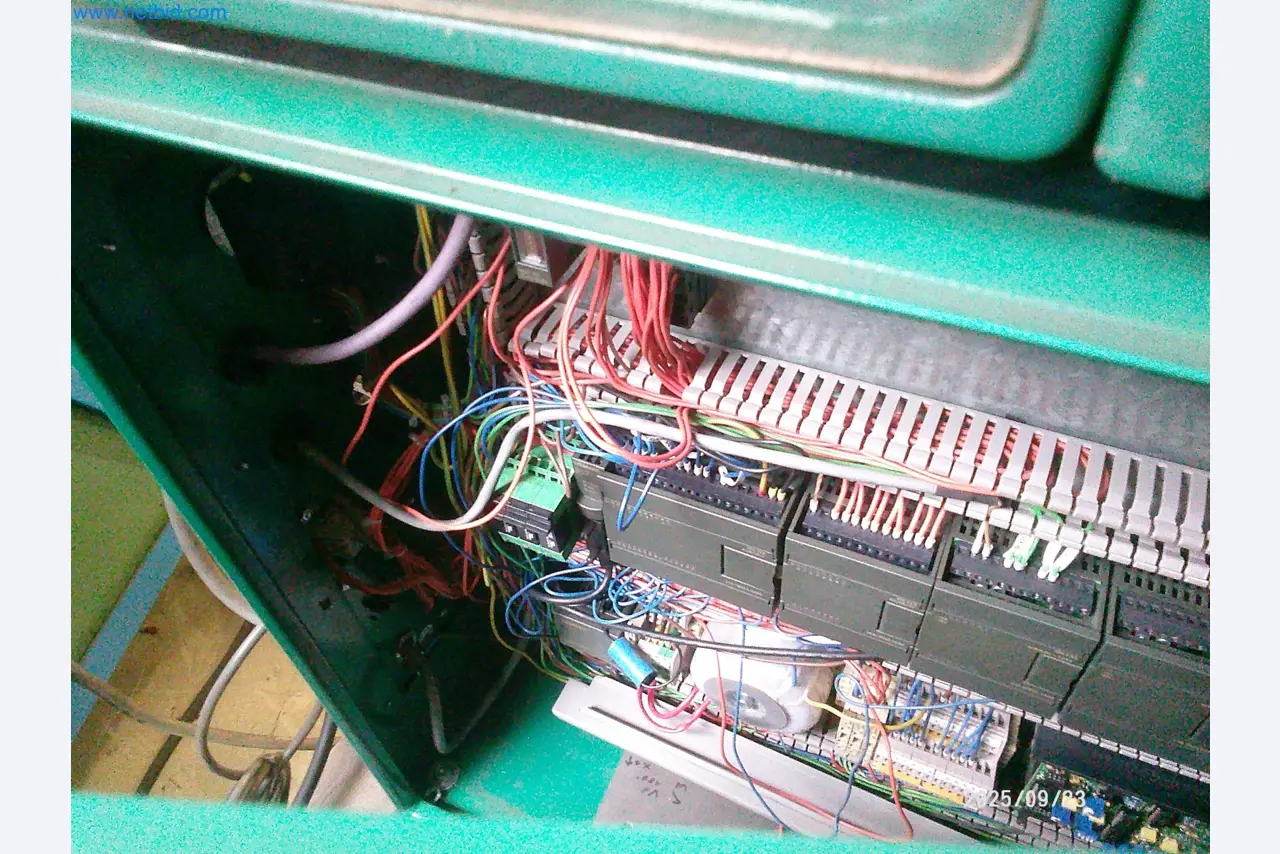 Maszyny i systemy z branży motoryzacyjnej-4