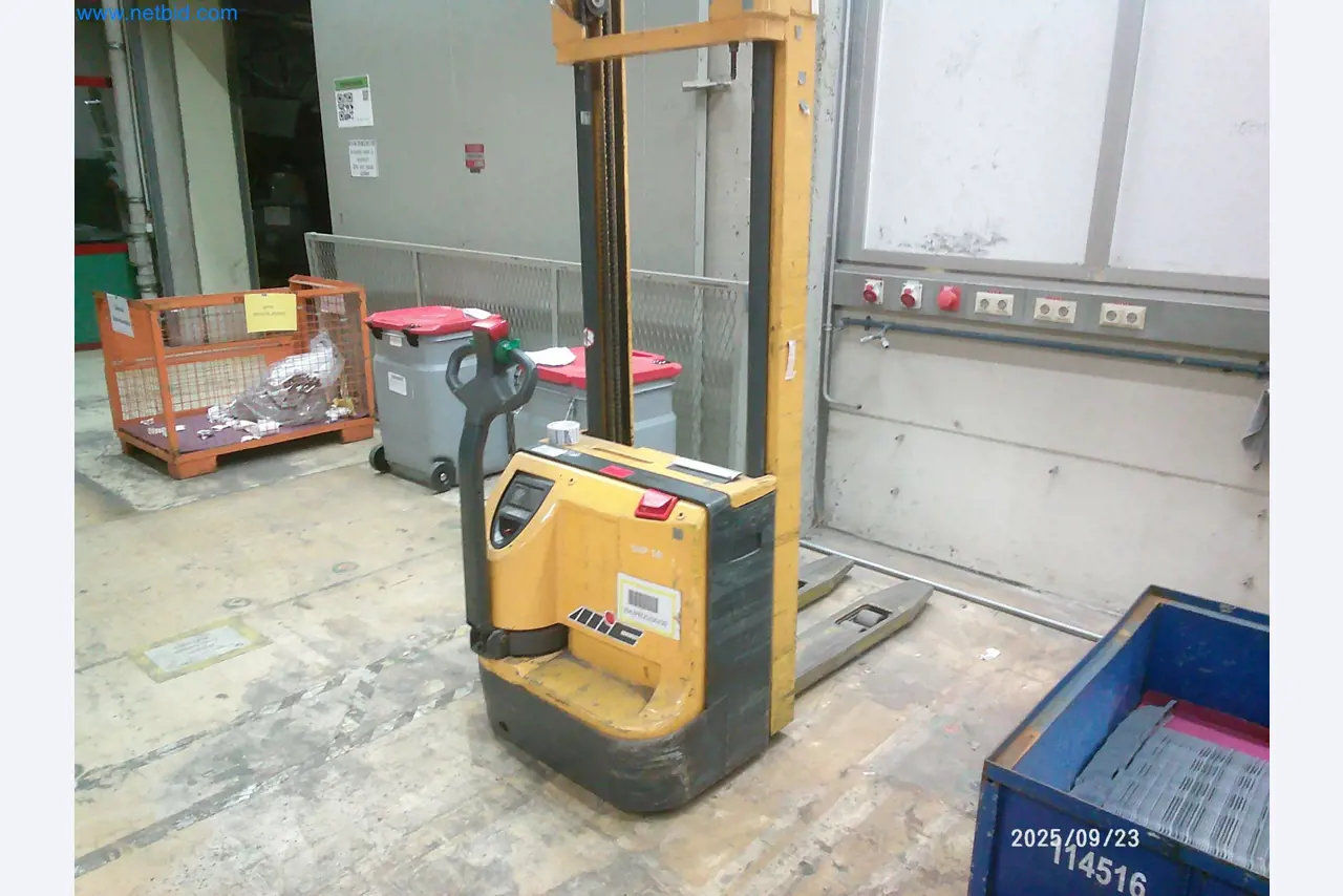 Maschinen und Anlagen aus der Automobilzuliefererindustrie-1