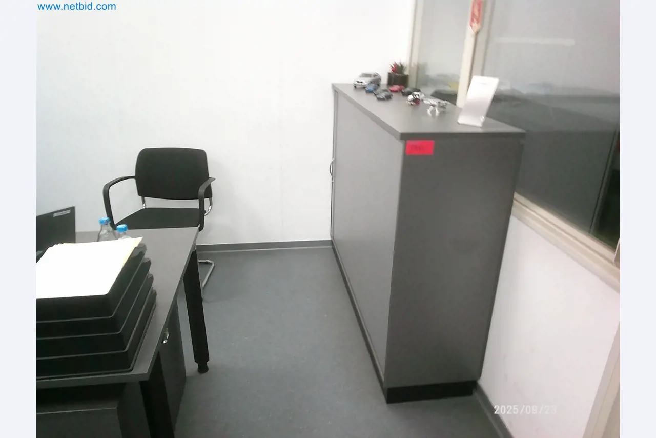 Maschinen und Anlagen aus der Automobilzuliefererindustrie-6