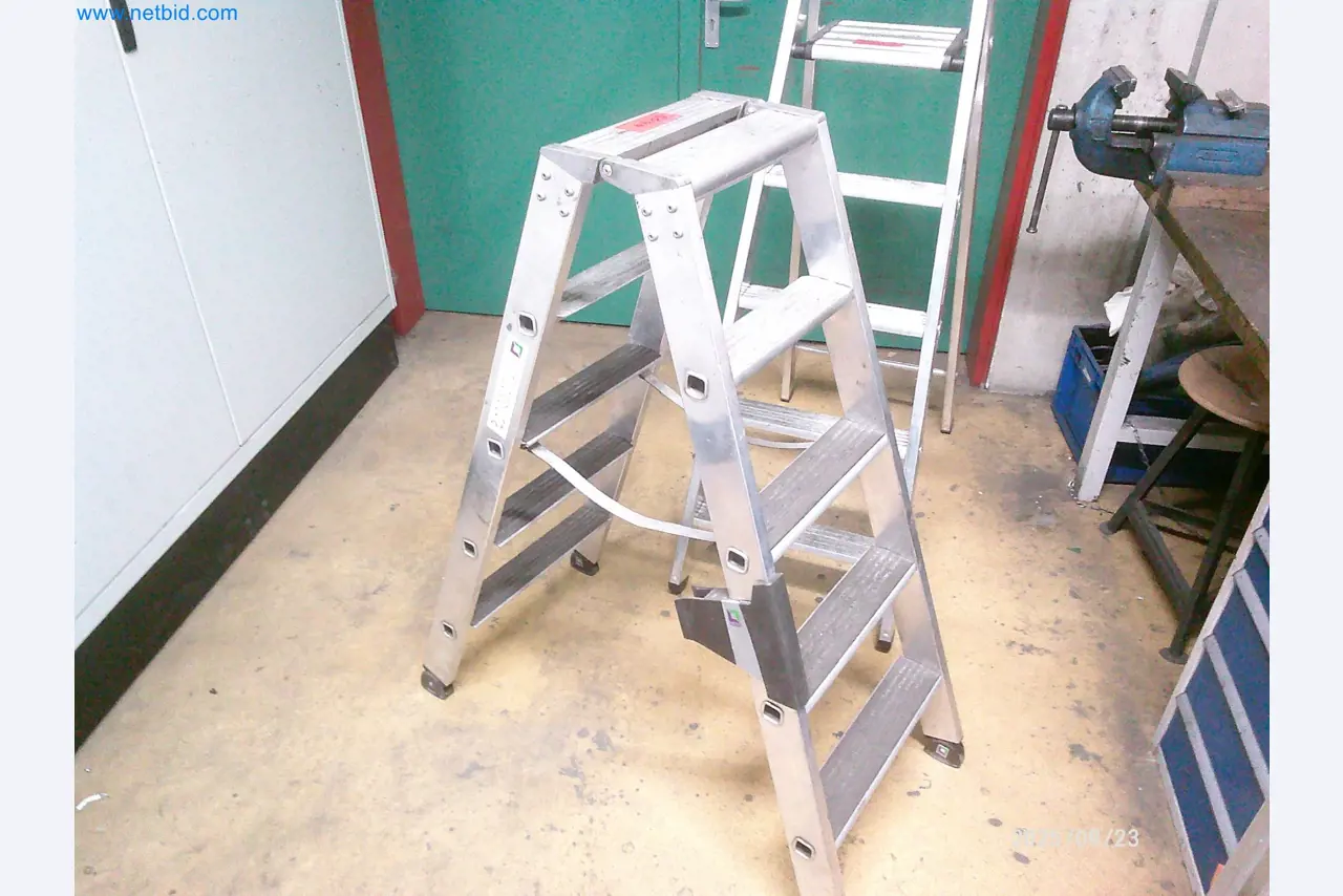 Maschinen und Anlagen aus der Automobilzuliefererindustrie-3