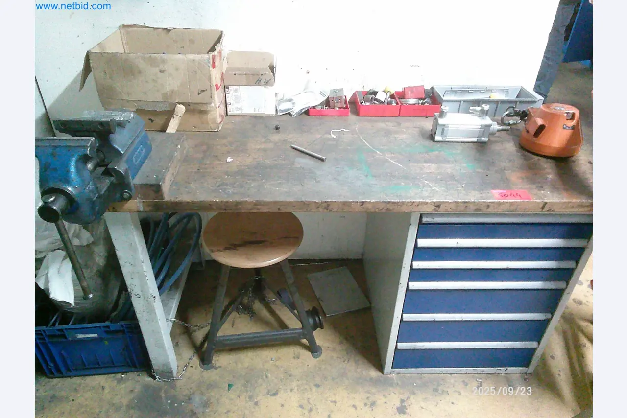 Maschinen und Anlagen aus der Automobilzuliefererindustrie-5