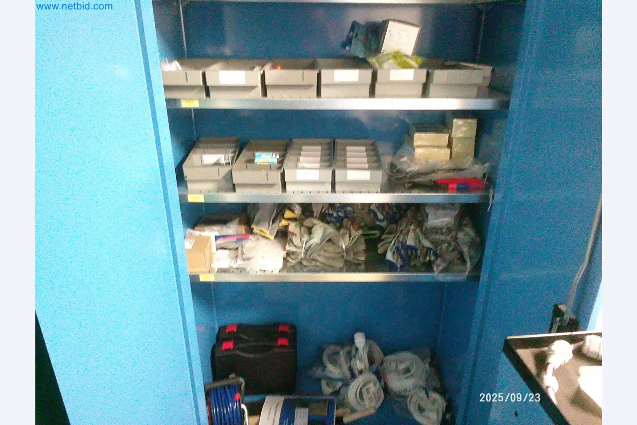 Maschinen und Anlagen aus der Automobilzuliefererindustrie-3