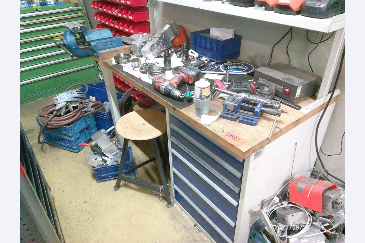 Maschinen und Anlagen aus der Automobilzuliefererindustrie-1